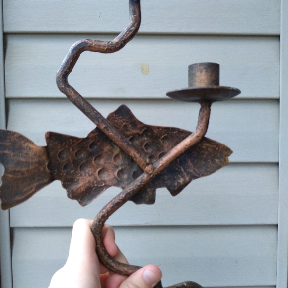 Rustic Fish Candle Holder - Picture 4 of 5